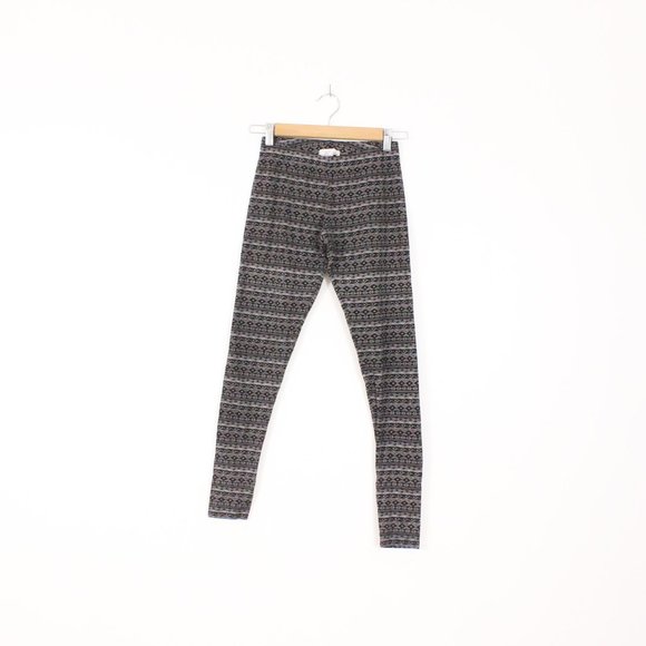 *Garage Aztec Printed Leggings - Picture 4 of 7